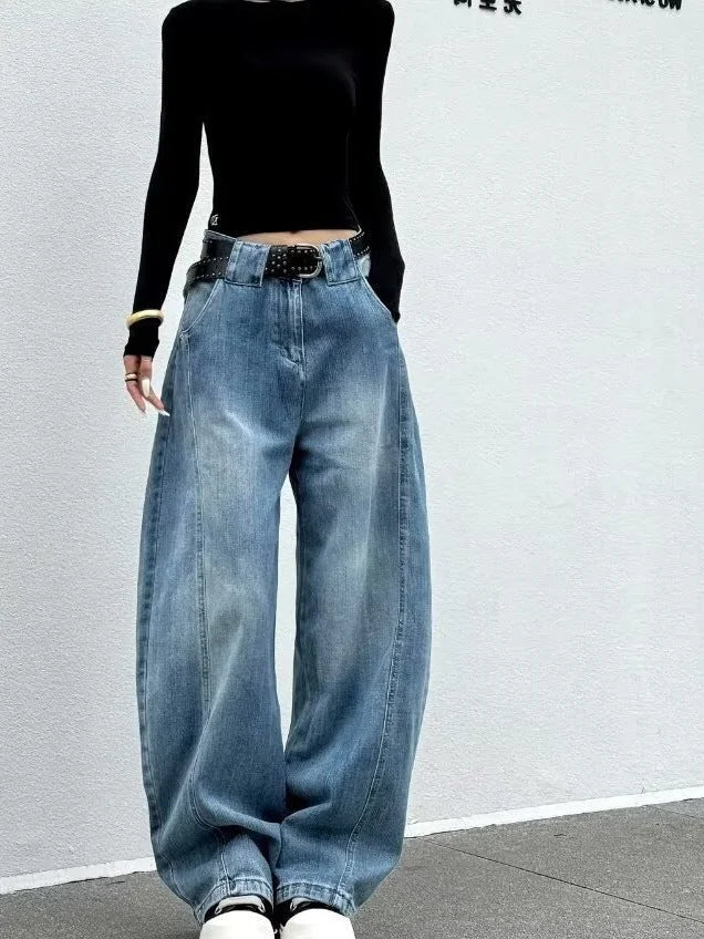 Blue Women's High Waist Washed Barrel Leg Jeans — Talia Zip-Fly Wide-Leg Patched - Front Waist Detail