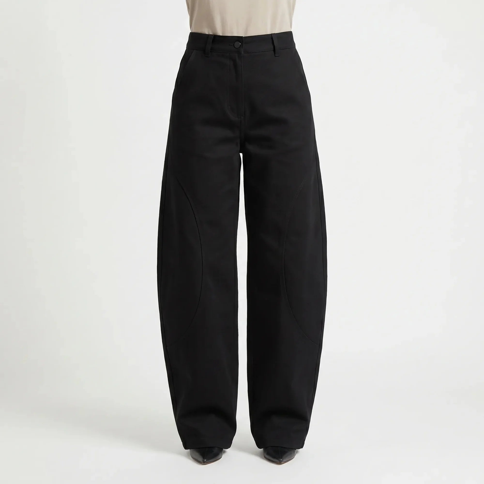 Black Women's Barrel Leg Jeans — Persephone Button-Front High-Rise Wide-Leg - Front Full