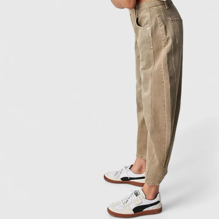 Beige Women's High-Waist Barrel Leg Jeans — Sofia Denim Curved Wide-Leg - Side Pose Khaki
