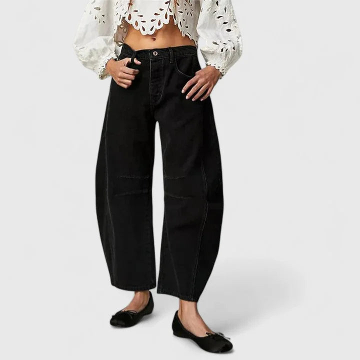 Black Women's High-Waist Barrel Leg Jeans — Sofia Denim Curved Wide-Leg - Front Full Dark