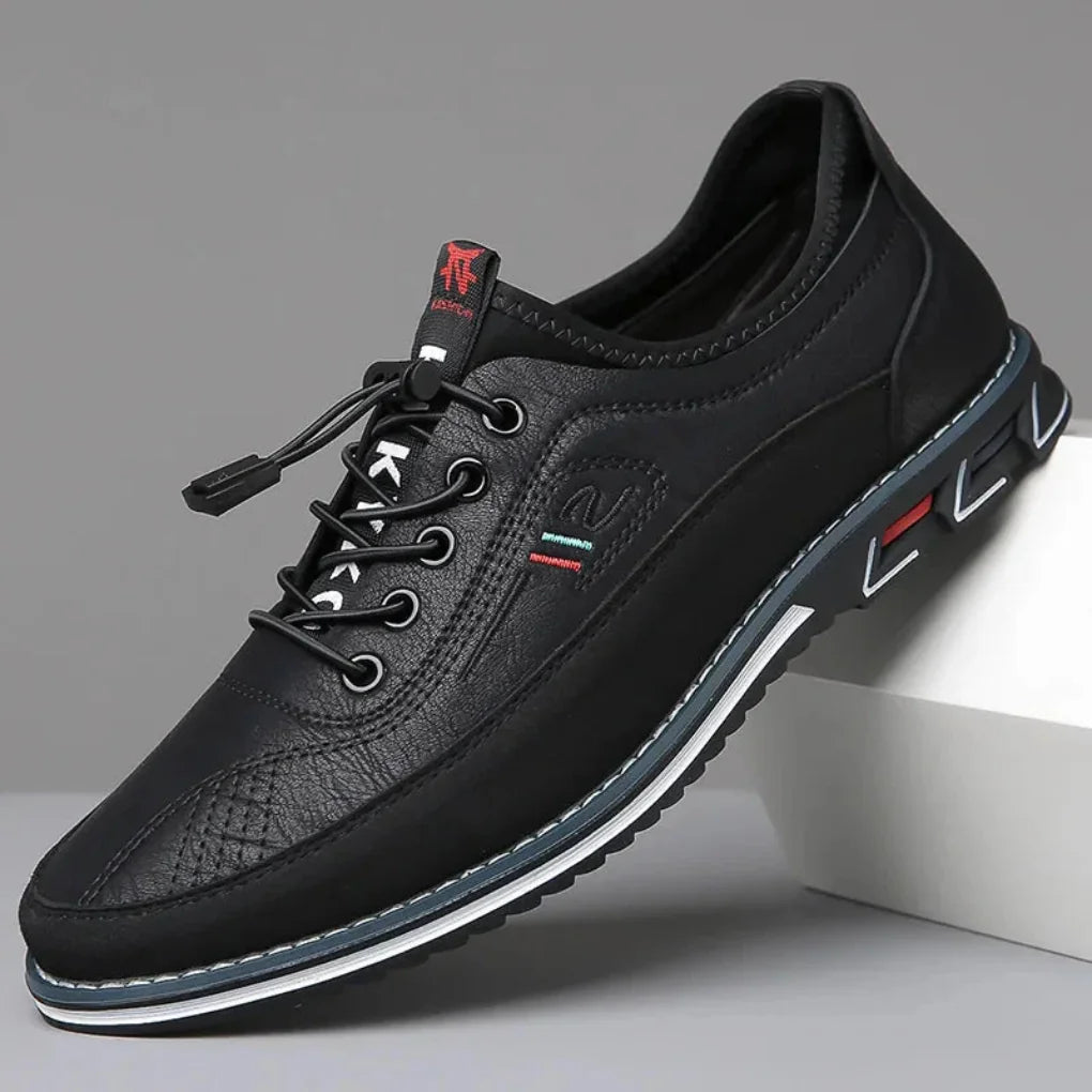 Black Men's Casual Oxford Shoes — Owen Lace-Up Cushioned Leather - Side Profile Studio