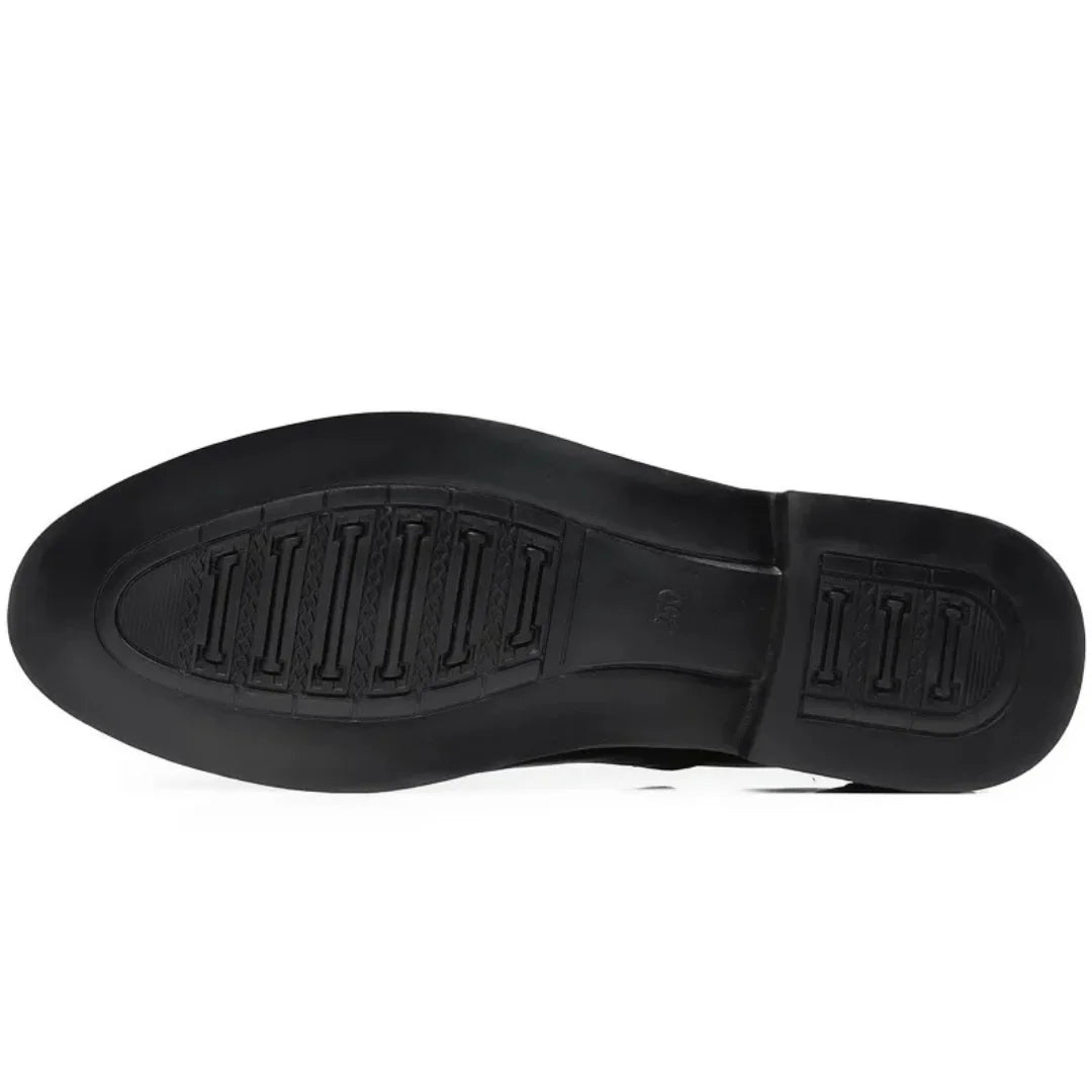Black Men's Pointed Toe Oxford Shoes — Asher Lace-Up Brogue Leather - Sole Detail