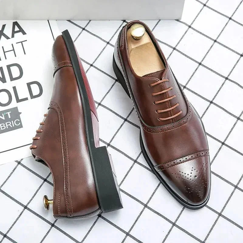 Brown Men's Formal Leather Oxford Shoes — Arthur Lace-Up Cap Toe Brogue - Flat Lay Pair