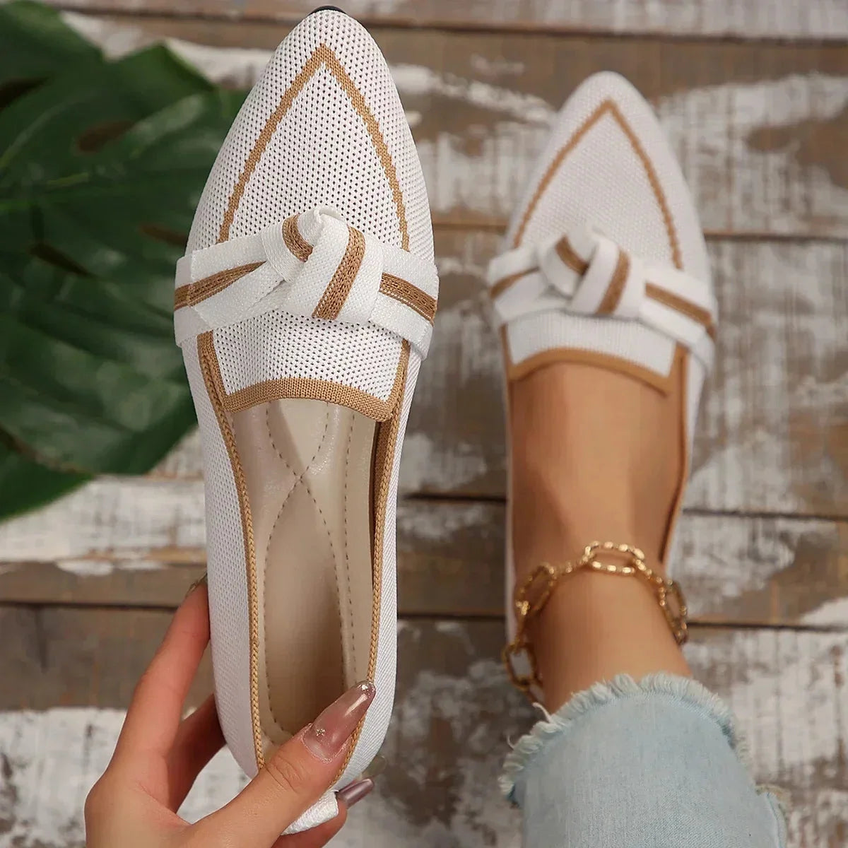 White Women's Pointed Toe Ballet Flats — Violet Slip-On Bow-Knot Knit - Toe Detail Close Up