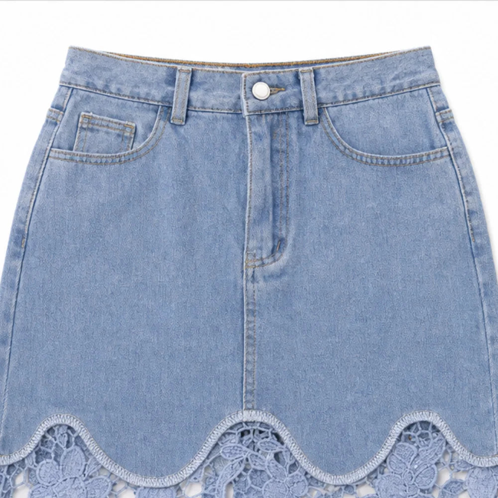 Blue Women's Denim Maxi Skirt — Kayla Scalloped Lace-Hem High-Waisted - Close Up Waist