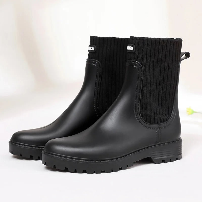Black 2 Women's Quilted Rain Boots — Melissa Ribbed-Knit Waterproof Slip-On